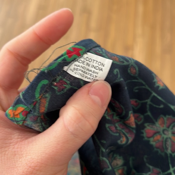 Green tapestry - Picture 7 of 7